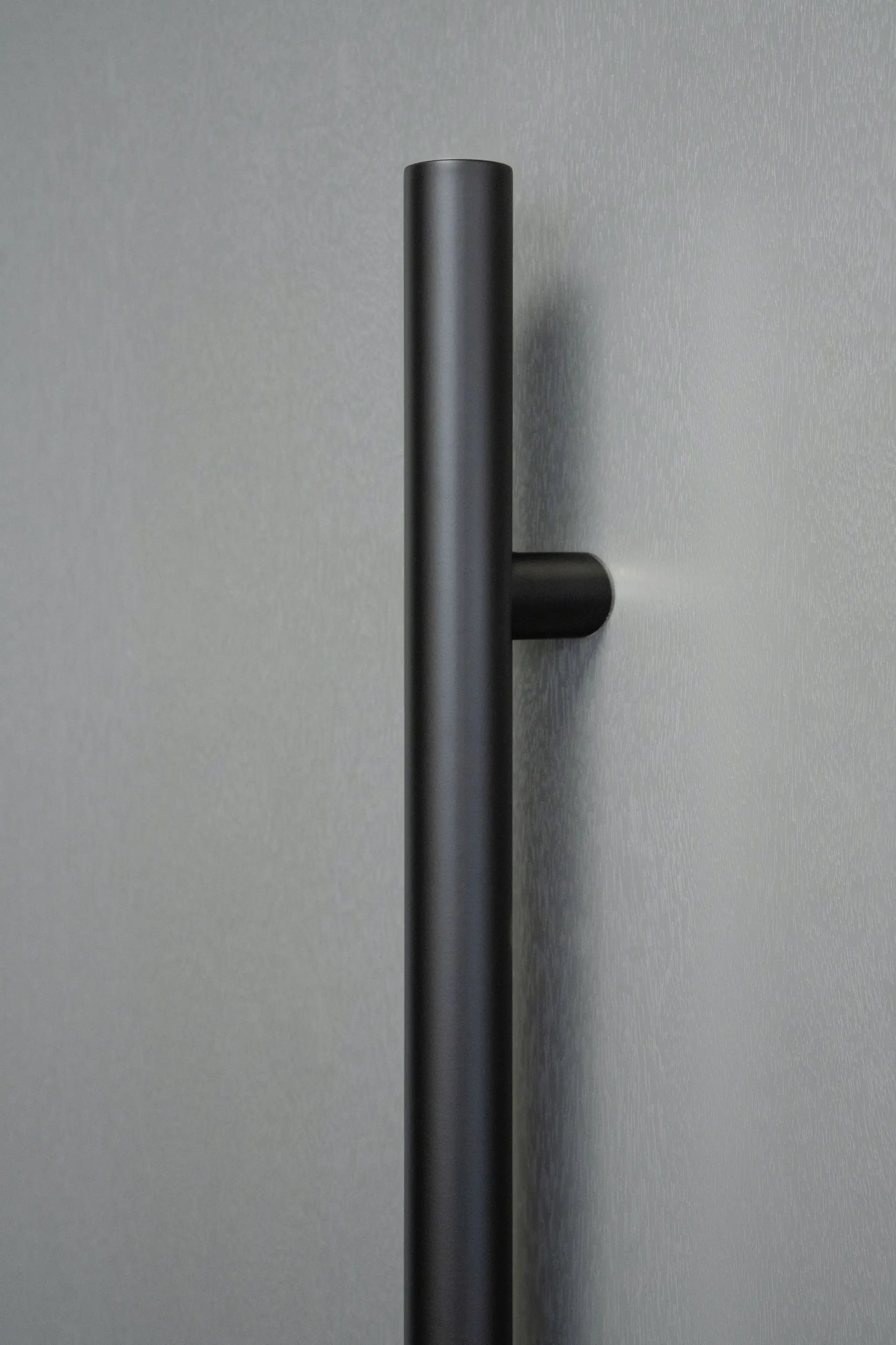 Avenue Pull Bar + T-Bar